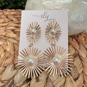New Starburst and Faux Pearl Dangle Earrings | Post Back | Boutique | Gold Tone